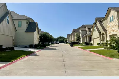 13501 Metric Boulevard #34, Austin, TX 78727 - Photo 15