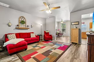 311A Utterback St, Kyle, TX 78640 - Photo 5