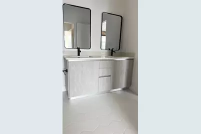 4315 S Congress Avenue #515, Austin, TX 78745 - Photo 11