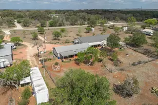 1120 Palomino Ln, San Marcos, TX 78666 - Photo 31