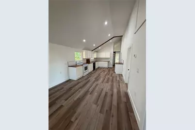 545 W Vaughan Street, Bertram, TX 78605 - Photo 13