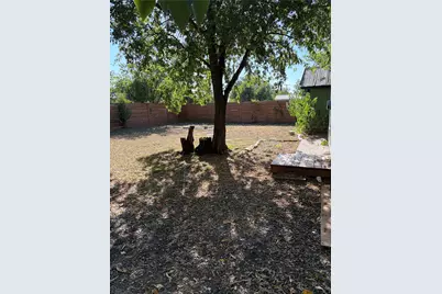 545 W Vaughan Street, Bertram, TX 78605 - Photo 15