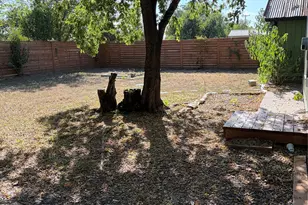 545 W Vaughan St, Bertram, TX 78605 - Photo 15