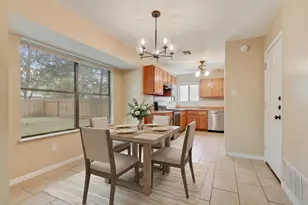 2203 Frontier Trail, Round Rock, TX 78681 - Photo 5