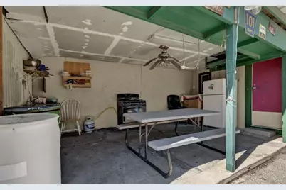 512 Valley Street, San Marcos, TX 78666 - Photo 17