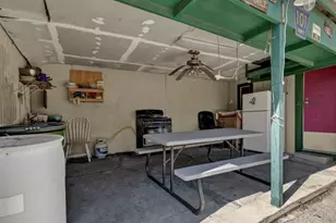 512 Valley St, San Marcos, TX 78666 - Photo 17