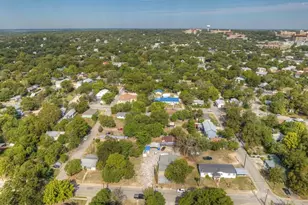 512 Valley St, San Marcos, TX 78666 - Photo 31