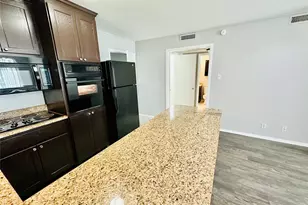 601 W 11th St, Austin, TX 78701 - Photo 7