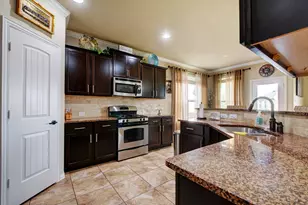 2004 Autumn Run Ln, Round Rock, TX 78665 - Photo 7