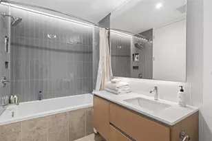 313 W 17th St, Austin, TX 78701 - Photo 9