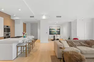 313 W 17th St, Austin, TX 78701 - Photo 13