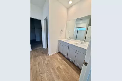 214 Balmorehea Street, Kyle, TX 78640 - Photo 13