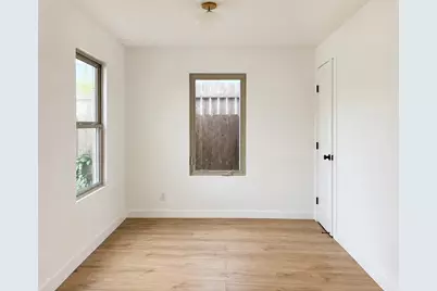 2404 Santa Rita Street, Austin, TX 78702 - Photo 11