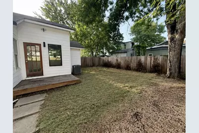 2404 Santa Rita Street, Austin, TX 78702 - Photo 15