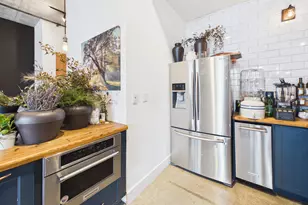 800 W 5th St, Austin, TX 78703 - Photo 15