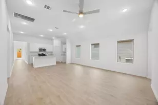 298 Bendecido Loop, Elgin, TX 78621 - Photo 9