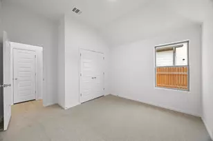 298 Bendecido Loop, Elgin, TX 78621 - Photo 15