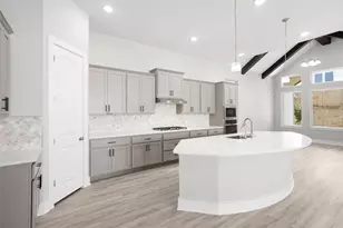 132 Sandrock Trl, Georgetown, TX 78633 - Photo 9