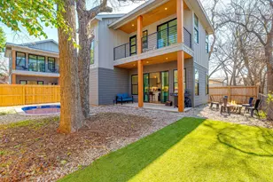 910 Tillery St, Austin, TX 78702 - Photo 23