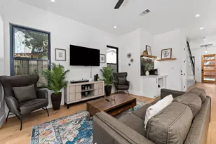 910 Tillery St, Austin, TX 78702 - Photo 9