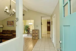 11108 Applewood Dr, Austin, TX 78758 - Photo 5
