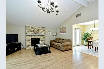 11108 Applewood Drive, Austin, TX 78758 - Photo 7