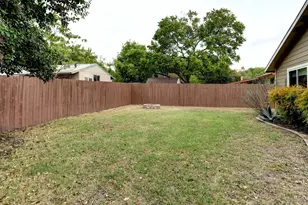 11108 Applewood Dr, Austin, TX 78758 - Photo 25