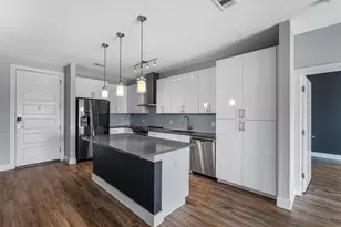 6444 Burnet Rd, Austin, TX 78757 - Photo 11