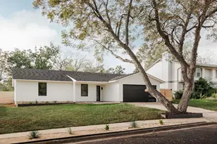 2009 Lear Ln, Austin, TX 78745 - Photo 5