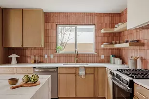 2009 Lear Ln, Austin, TX 78745 - Photo 9