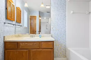 2301 Lawnmont Ave, Austin, TX 78756 - Photo 11