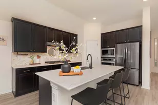 360 Jefferson Dr, Kyle, TX 78640 - Photo 5