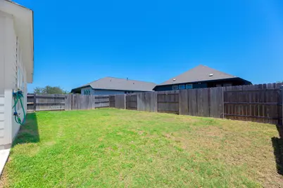 360 Jefferson Drive, Kyle, TX 78640 - Photo 29