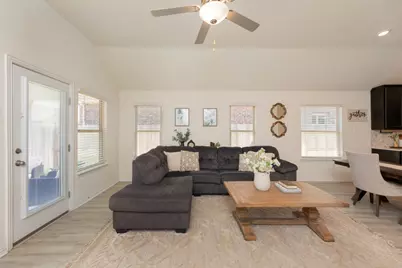 360 Jefferson Drive, Kyle, TX 78640 - Photo 11