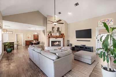 1005 Canyonwood Drive, Dripping Springs, TX 78620 - Photo 3