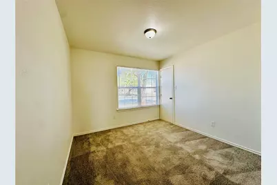 113 Sylvan Street, Hutto, TX 78634 - Photo 25