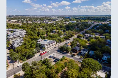 1812 Clifford Avenue, Austin, TX 78702 - Photo 17