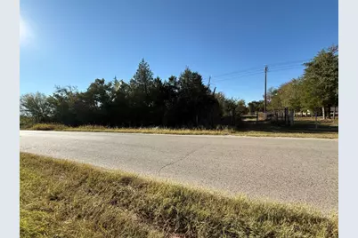 1258 Willow Creek Drive, Elgin, TX 78621 - Photo 5