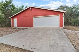 185 Trails End Rd, Driftwood, TX 78620 - Photo 29