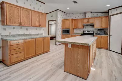 552 S Old Potato Road, Paige, TX 78659 - Photo 11