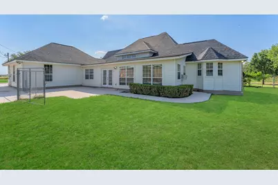 3424 S Old Bastrop Highway, San Marcos, TX 78666 - Photo 5