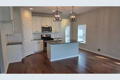 209 Winding Hollow Lane, Georgetown, TX 78628 - Photo 5