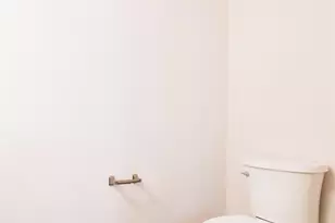 7051 Meadow Lake Blvd, Austin, TX 78744 - Photo 11