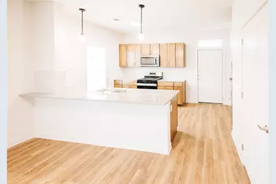 7051 Meadow Lake Boulevard #3103, Austin, TX 78744 - Photo 5