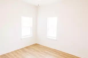 7051 Meadow Lake Blvd, Austin, TX 78744 - Photo 21