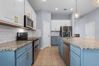 19300 Elk Horn Drive, Pflugerville, TX 78660 - Photo 17