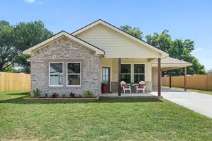 1004 White Tail Cv, Lexington, TX 78947 - Photo 1