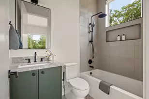 1609 Canterbury St, Austin, TX 78702 - Photo 35