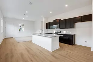 4004 Rock Park Cir, Lago Vista, TX 78645 - Photo 9