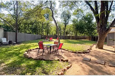 1707 Lexington Street, Taylor, TX 76574 - Photo 21